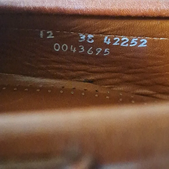 Allen‎ Edmonds Mens Nashua Brown Leather Tassel Loafers Black Rubber Soles S-12 Loafers & Slip-Ons